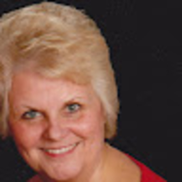 Meet your Posher, Roxie - Picture 1 of 1